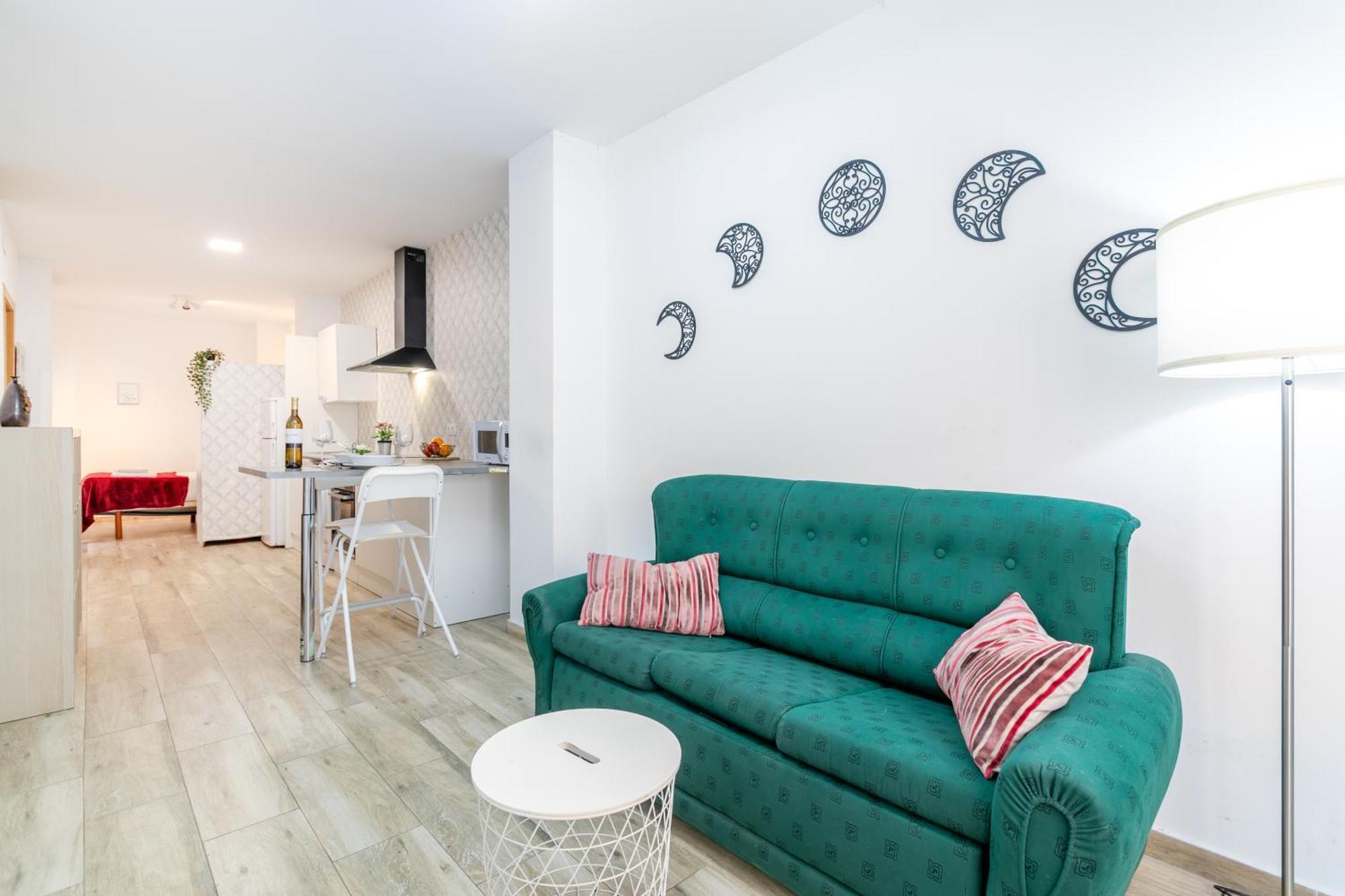 אליקאנטה Apartamentos Centricos De San Leandro מראה חיצוני תמונה