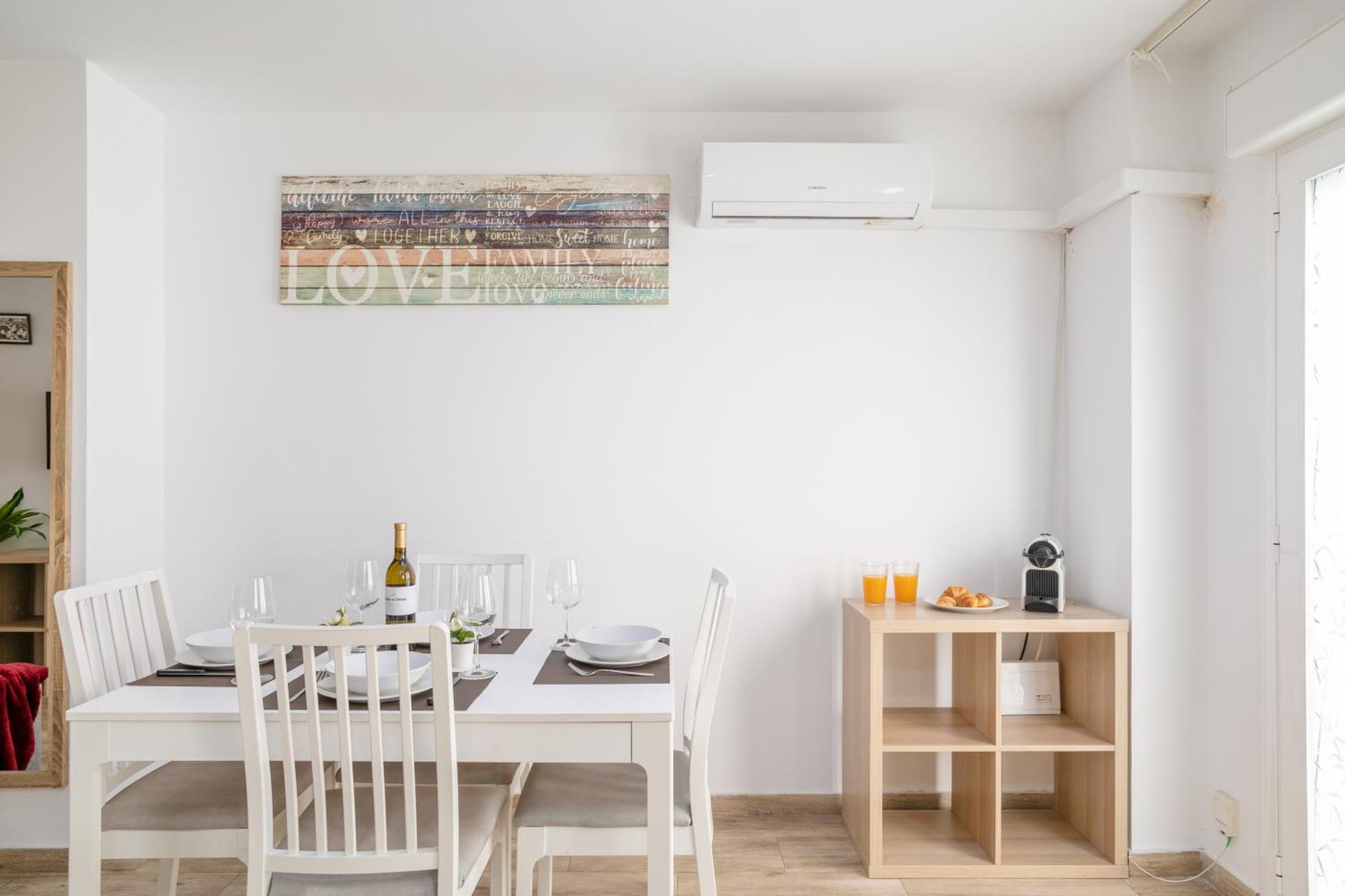אליקאנטה Apartamentos Centricos De San Leandro מראה חיצוני תמונה