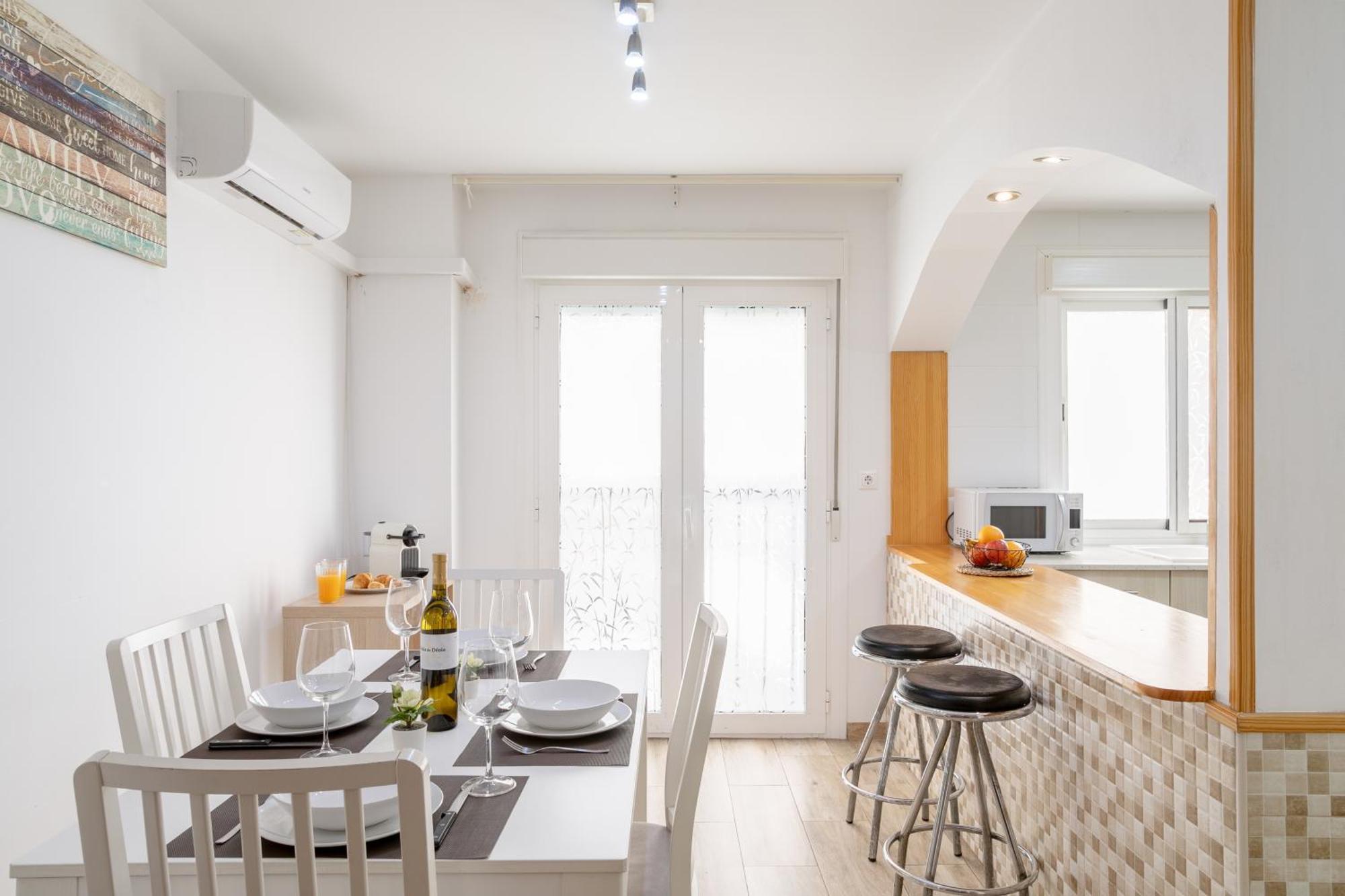 אליקאנטה Apartamentos Centricos De San Leandro מראה חיצוני תמונה